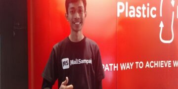 Adi Saifulah Putra : Membangun Marketplace Sampah Demi Bumi Yang Lebih Bersih