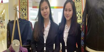Adelia Putri & Ninengah Akinah : Bangun Bisnis Jaket Serbaguna Dari Bangku SMA