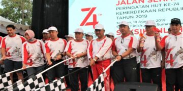 BUMN Hadir untuk Negeri di Provinsi Kalimantan Utara  Ribuan Warga Kaltara Ramaikan Jalan Sehat BUMN