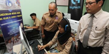 LOGITECH G Dukung e-lab Gaming Sejumlah SMA Jakarta