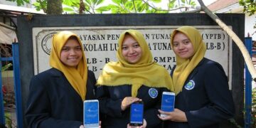 Aplikasi Kamus Indonesia-Inggris Bagi Penyandang Tunarungu