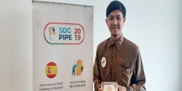 Danniary Ismail Faronny :  Mengolah Buah Ciplukan Jadi Bisnis Yang Menguntungkan