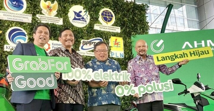 Mobil dan Motor Listrik Siap Angkut Penumpang Di Jakarta