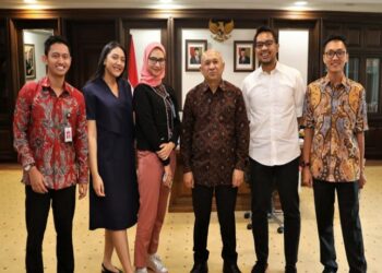 MenkopUKM dan Stafsus Presiden Bahas Pengembangan Produk UMKM