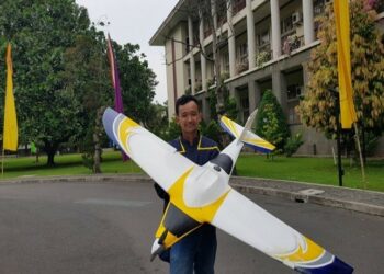 Sistem Pembasmi Hama Penyakit Tanaman Melalui Drone