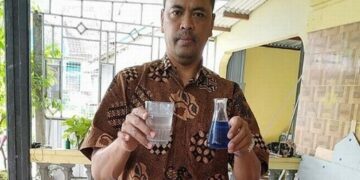 Electro DE Alat Pengubah Limbah Batik Jadi Air Bening