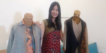 Perancang Muda Ini Perkenalkan Batik Lasem Dengan Konsep Traveler ke Belanda