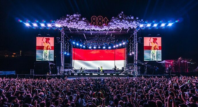 Festival Head in The Clouds Jakarta Ditunda