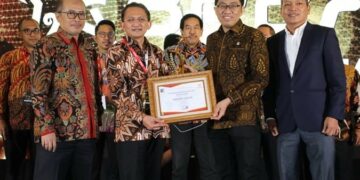 Sukses Membangun Daya Saing, Telkom Raih Predikat Industry Leader 4 Tahun Berturut-turut