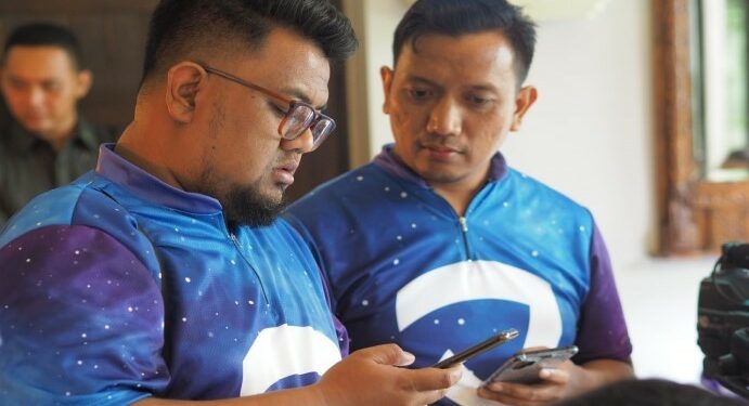 Abi Dwiaji Wicahyo dkk. : Bantu Pasien Melalui Layanan Apotek Digital