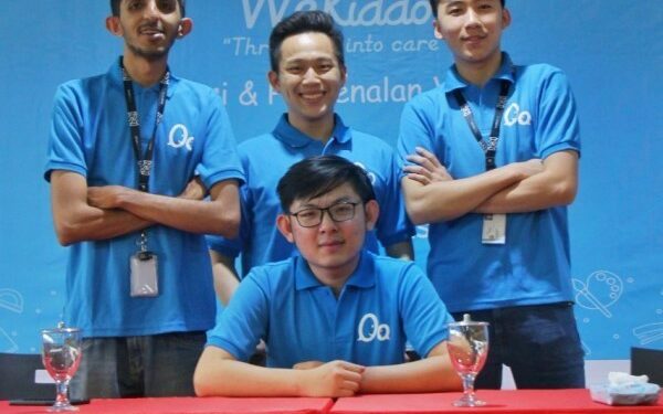 Ferry Irawan dkk. : Pindahkan Kegiatan Belajar Ke Smartphone