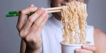 Wings Food Hadirkan Inovasi Mi Instan Dalam Gelas
