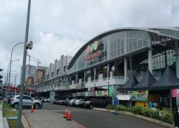 Pasar Modern Siapkan Layanan Pesan-Antar