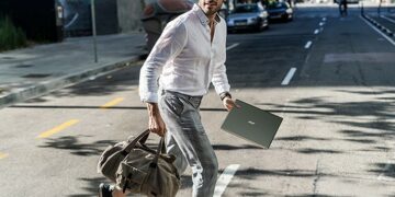 Swift 5 Laptop Ultra Portabel Nan Gaya