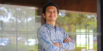 Mohamad Bijaksana Junerosano - Waste4Change