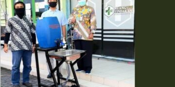 Tim UNY Bangun Wastafel Injak Untuk Minimalisir Penyebaran Virus