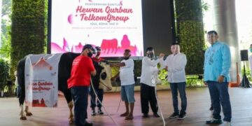 Peringatan Idul Adha 1441 H TelkomGroup Salurkan Lebih dari 1.000 Hewan Kurban di Seluruh Indonesia