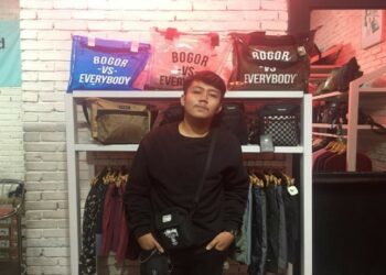 M. Farhan Zakey : Jeli Menangkap Peluang di Bisnis Laundry Sepatu