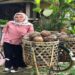 Suryaningsih Erdinata : Resto Kulinernya Gulung Tikar, Malah Sukses Jualan Secara Online