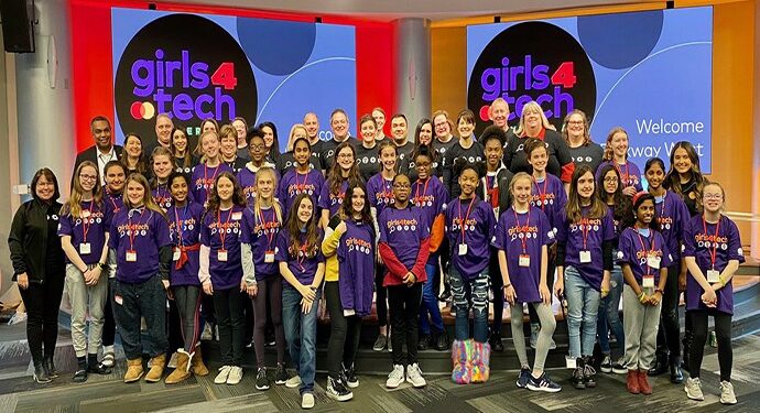 Girls4tech, Dorong Makin Banyak Perempuan Terjun Ke Industri Teknologi