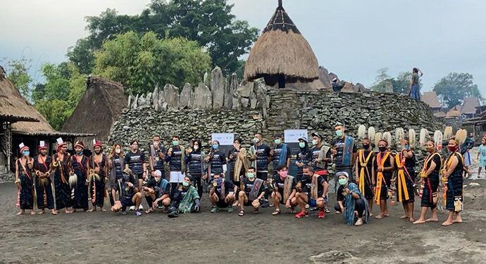 100 Pelari Tempuh 86 KM Demi Bangun Sarana Air Bersih di Nusa Tenggara Timur