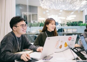 Digital Entrepreneurship Academy