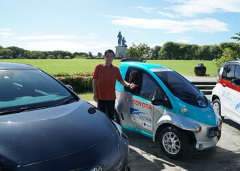 mobil listrik