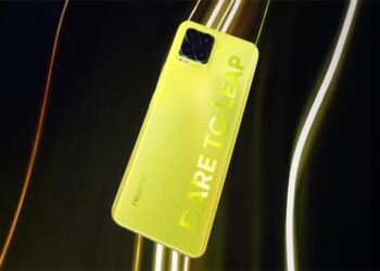 realme 8 Pro Illuminating Yellow