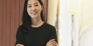 Claudia Kolonas - Pluang