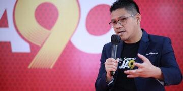 Lion Parcel Kenny Kwanto