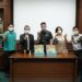 Guna memperluas jangkauan distribusi dan pemasaran produk dengan digital awareness di dunia online, PT Mustika Ratu Tbk menggandeng perusahaan e-commerce B2B GudangAda. Melalui kerja sama ini, Mustika Ratu yang telah memiliki merek dagang terdaftar dan melakukan pemasaran di platform GudangAda berhak mendapat status Official Store. Mustika Ratu dapat mengoptimalkan dukungan teknologi milik GudangAda yang telah menghubungkan lebih dari 750.000 pengguna, khususnya pelaku UMKM di lebih dari 500 kota di Indonesia. Presiden Direktur Mustika Ratu, Bingar Egidius Situmorang mengatakan, perkembangan e-commerce yang sangat pesat di Indonesia membuat pihaknya yakin mampu mengembangkan bisnis yang akan menguntungkan pelanggan. Kerja sama ini diharapkan mampu menghadirkan kemudahan bagi pelanggan untuk memperoleh berbagai produk Mustika Ratu dengan cepat melalui online channel dengan harga yang bersaing dan transparan. “Dengan adanya kerja sama Mustika Ratu dengan GudangAda ini diharapkan produk-produk kami dapat terdistribusi jauh lebih merata dan lebih luas di banyak toko di Indonesia, sehingga akan jauh lebih mudah didapatkan oleh konsumen Indonesia,“ ujar Bingar, dalam keterangan pers dikutip Jumat (25/3). Dengan teknologi yang dimiliki GudangAda, berbelanja kebutuhan produk Mustika Ratu menjadi lebih cepat, aman, dan mudah sehingga turut membantu Usaha Kecil Menengah (UKM) serta kebutuhan pasar akan pemenuhan dalam jumlah besar. Platform dan ekosistem digital semakin berkembang dan menjamur dengan diferensiasi yang dimiliki masing-masing. Mustika Ratu akan terus menjalin sinergi dan kemitraan strategis dalam rangka memperluas jaringan distribusi baik di Indonesia maupun global. “Harapan kami kolaborasi ini bisa mendorong distribusi produk Mustika Ratu lebih luas sebagai merek ternama dan berkualitas ke seluruh kota di Indonesia. Kerja sama dengan Mustika Ratu merupakan komitmen berkelanjutan GudangAda untuk menghadirkan solusi satu atap bagi seluruh pemain rantai pasok. Sebagai produsen, Mustika Ratu bisa memanfaatkan marketplace GudangAda untuk memperluas jangkauan pasar, bahkan hingga ke kota tier 3 di mana layanan GudangAda sudah hadir,” pungkas Chief Commercial Officer Gudang Ada, Budianto Hariadi.
