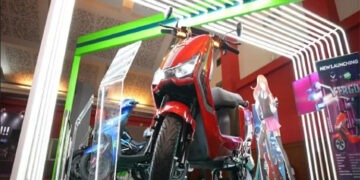 Motor Listrik Virgo and the Sparklings