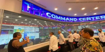 Command Center Telkom Integrated Operation Center