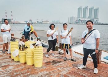 Tridi Oasis - Beach Clean Up