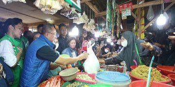 Grabmart Pasar Tomang