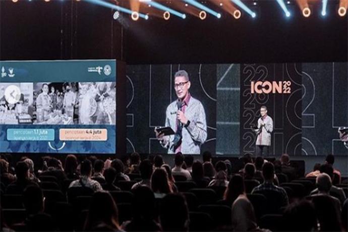 ICON2022 Sesi Competing in Creative Economy oleh Menparekraf Sandiaga Uno
