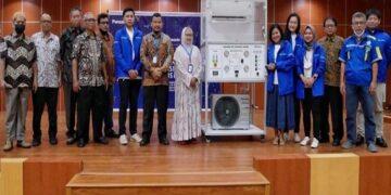 Panasonic Goes to Campus
