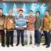 Penyerahan simbolis beasiswa Digischool Lintasarta.