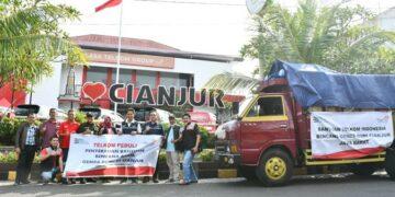 Telkom - penyaluran bantuan