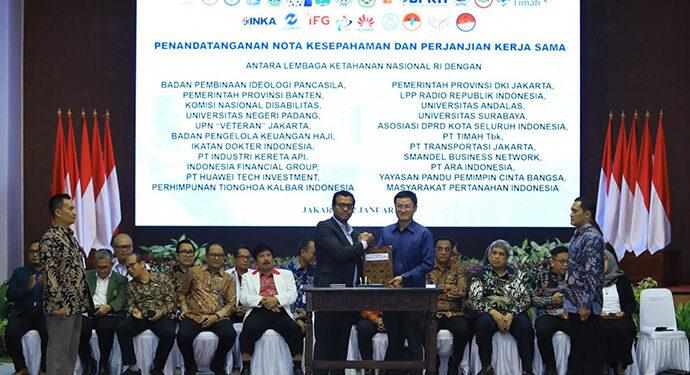 Huawei dan Lemhanas