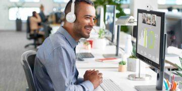 Logitech Brio 300 &H390 USB Headset
