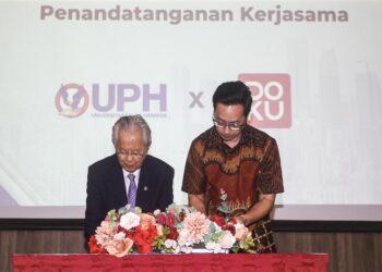 UPH x DOKU