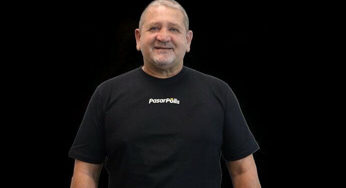 Peter van Zyl - PasarPolis