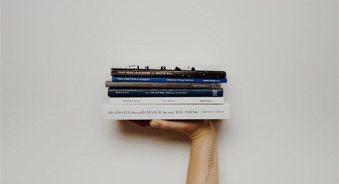 Buku mahasiswa baru