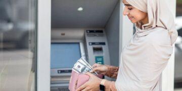 penarikan uang di ATM di luar negeri