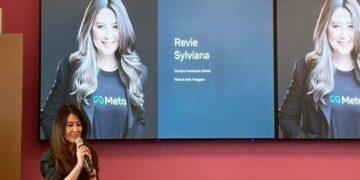 Revie Sylviana - Meta