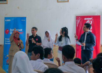 Internet BAIK Tingkatkan Literasi Digital ke Lebih dari 1.000 Pelajar dan Guru di Indonesia