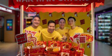 Co-Founders of Har Har Chicken!