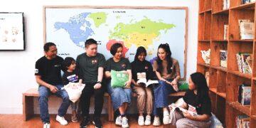 UNIQLO dan Maudy Ayunda Dukung Literasi Anak-Anak di SOS Children’s Village