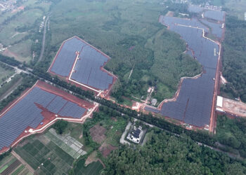 PLTS Ground-Mounted Rampung, Ciptakan Terobosan Transisi Energi